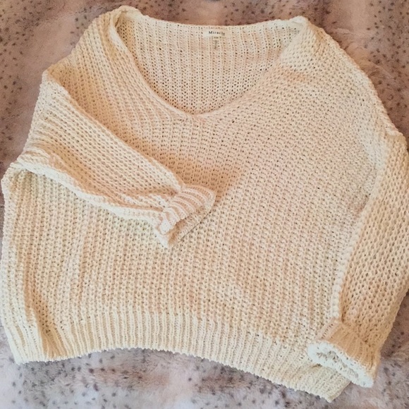 Fashion Nova Sweaters - 🔥Oversized sweater🔥